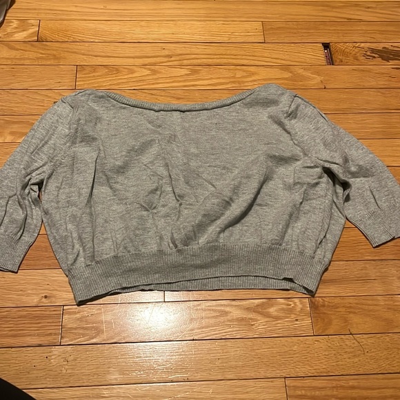 Moda Cropped Shrug Lightweight Short Sleeve Sweater - Picture 1 of 3